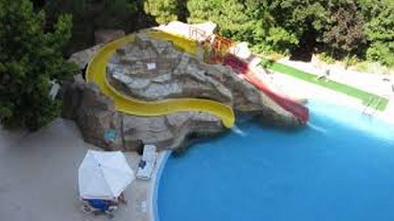OUTDOOR SWIMMING POOL-HELIOS